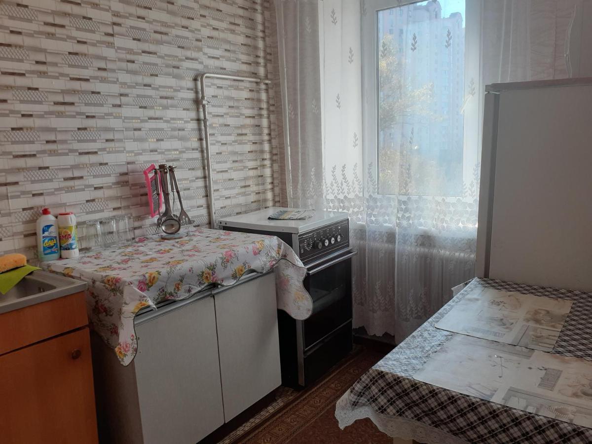 Квартира Возле Индустриального Моста, Нау Київ Екстер'єр фото